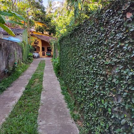 Brinkhouse Guesthouse , Unawatuna Beach Exterior photo